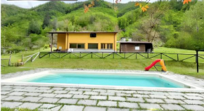 Spacious House in Gallicano + Sauna